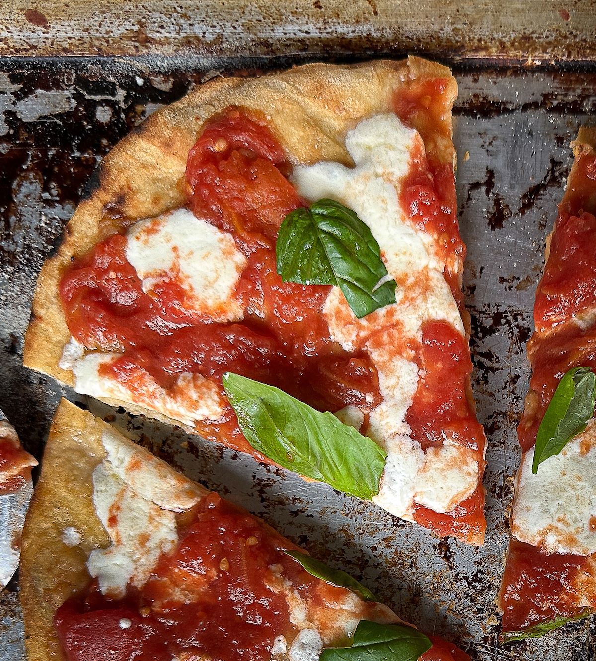 Grilled Margherita Pizza 