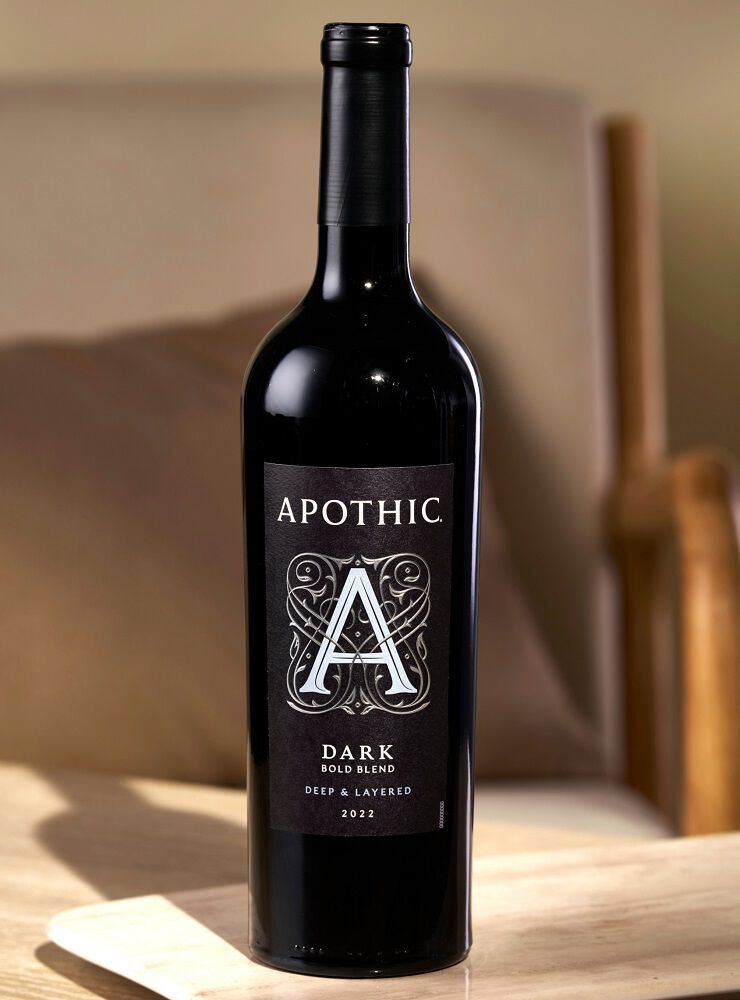 Apothic Dark Red Wine Blend Bottle Image