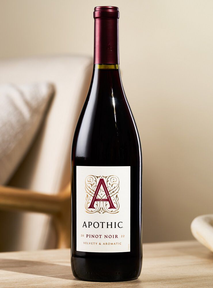 Apothic Pinot Noir Bottle Image